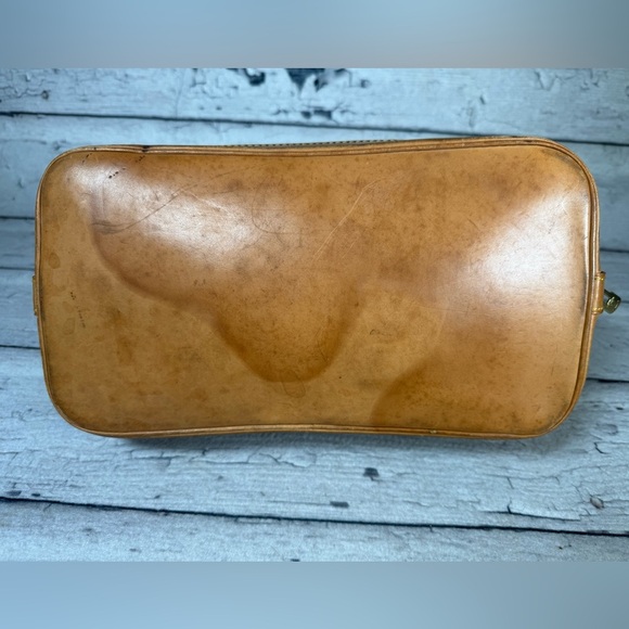 Louis Vuitton Alma Brown Canvas Monogram Leather Handbag - Picture 7 of 16